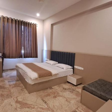 Hotel Keshav Inn Rajsamand Ngoại thất bức ảnh